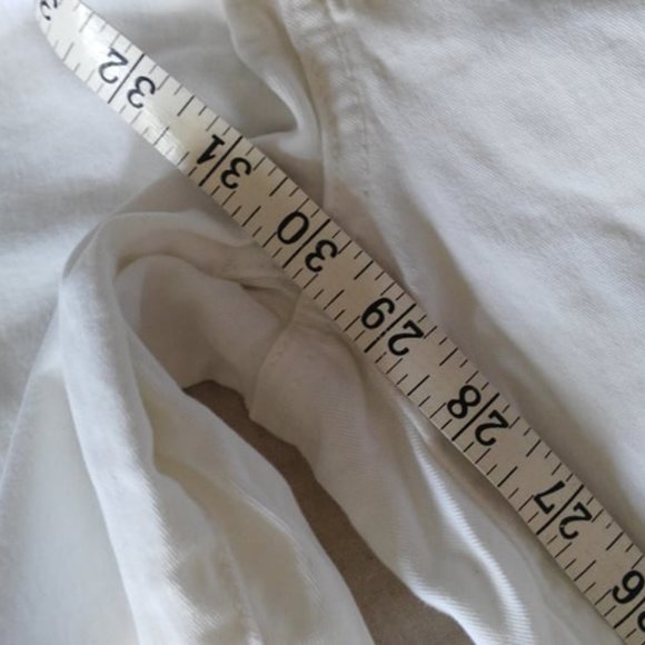 American Eagle White Stretch pants - Picture 5 of 6